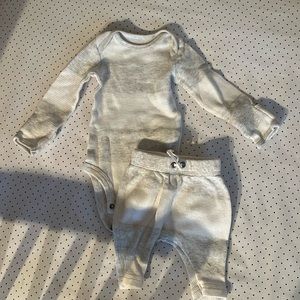 Newborn two piece set